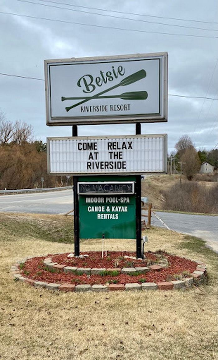 Betsie Riverside Resort - From Website